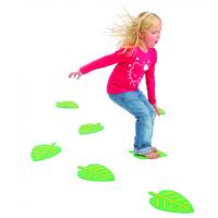 Дорожка из листиков